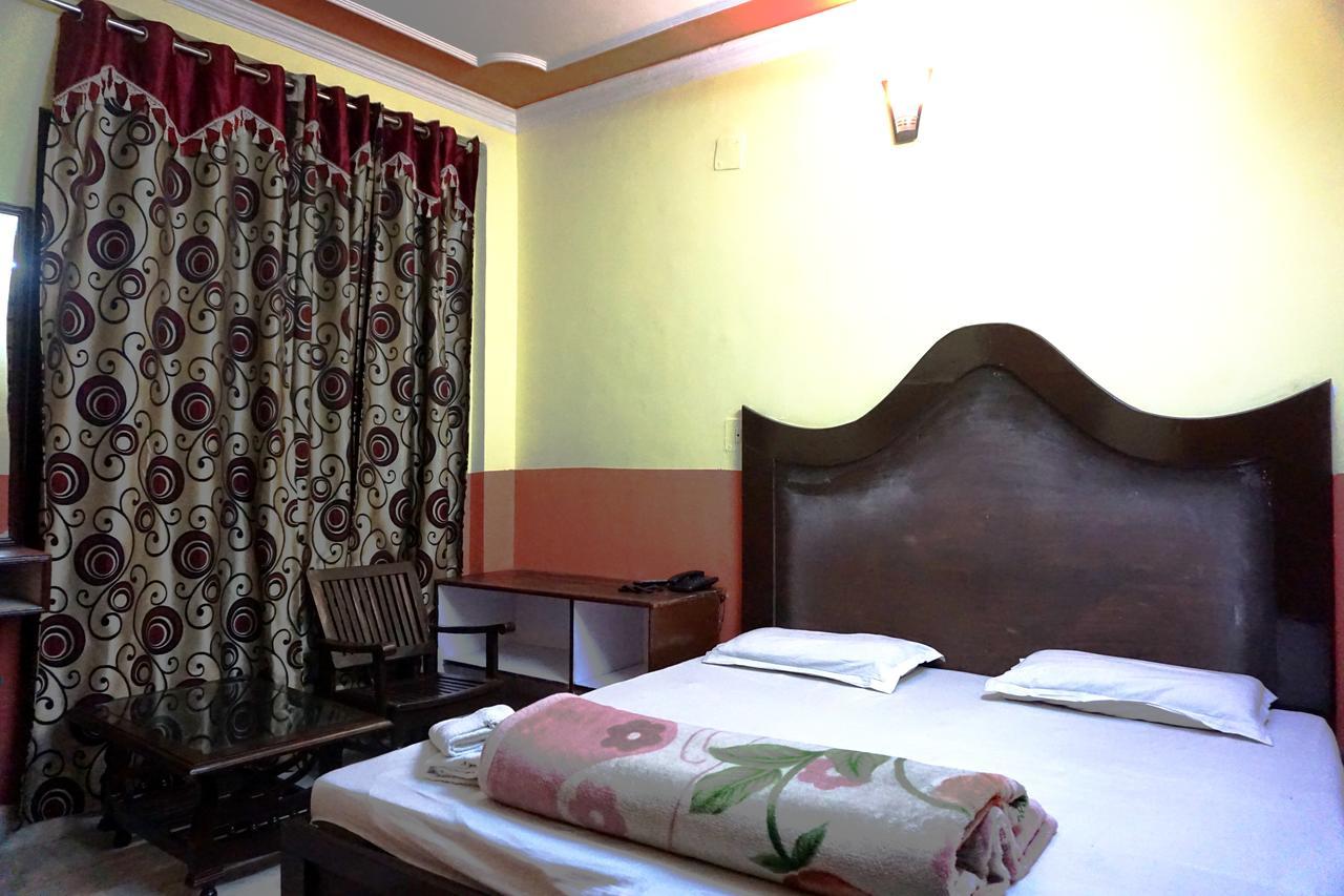 Hotel Venus International New Delhi Exterior foto