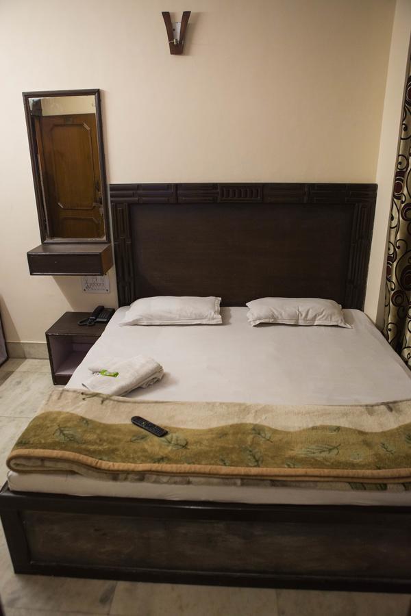 Hotel Venus International New Delhi Exterior foto