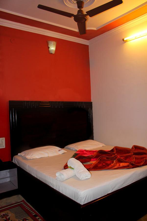 Hotel Venus International New Delhi Exterior foto