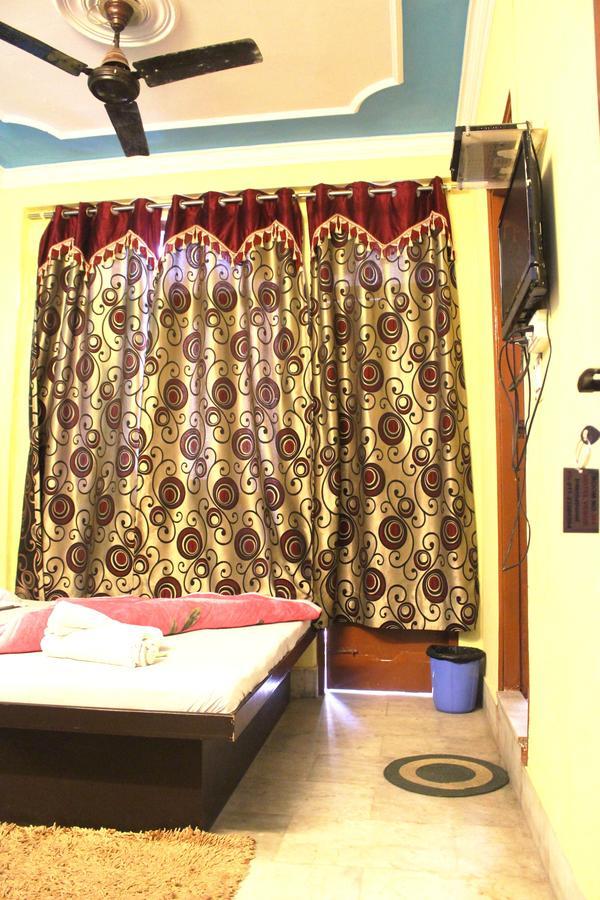 Hotel Venus International New Delhi Exterior foto